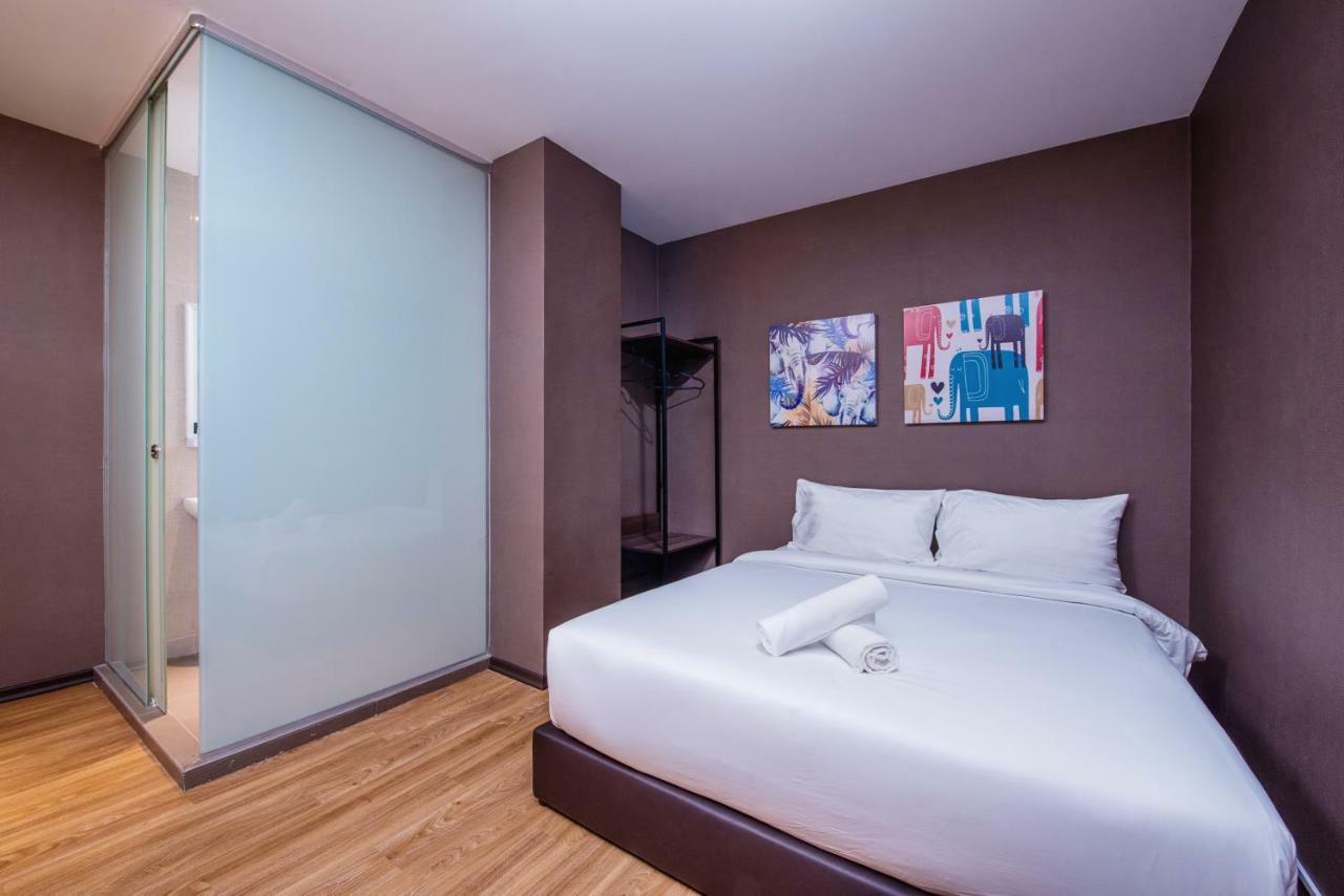Nap Hotel Johor Bahru Exterior photo