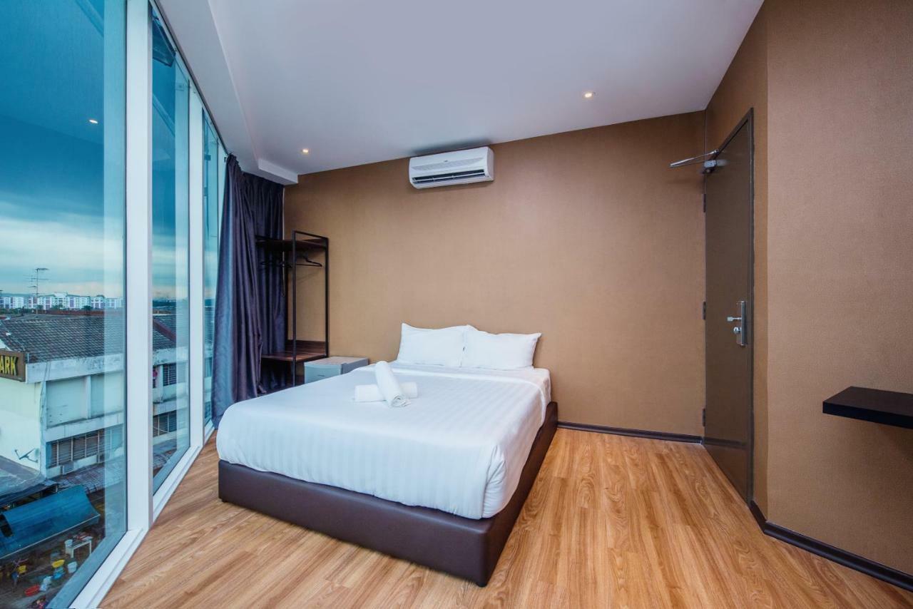 Nap Hotel Johor Bahru Exterior photo